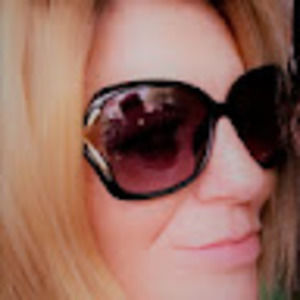 Meet your Posher, Raina